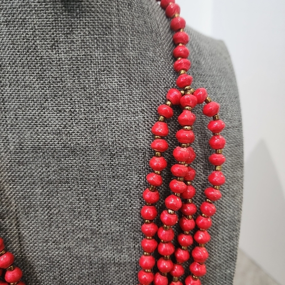 Teng Yue Multi-Strand Red Bead Necklace and Bracelet Set - Picture 3 of 12